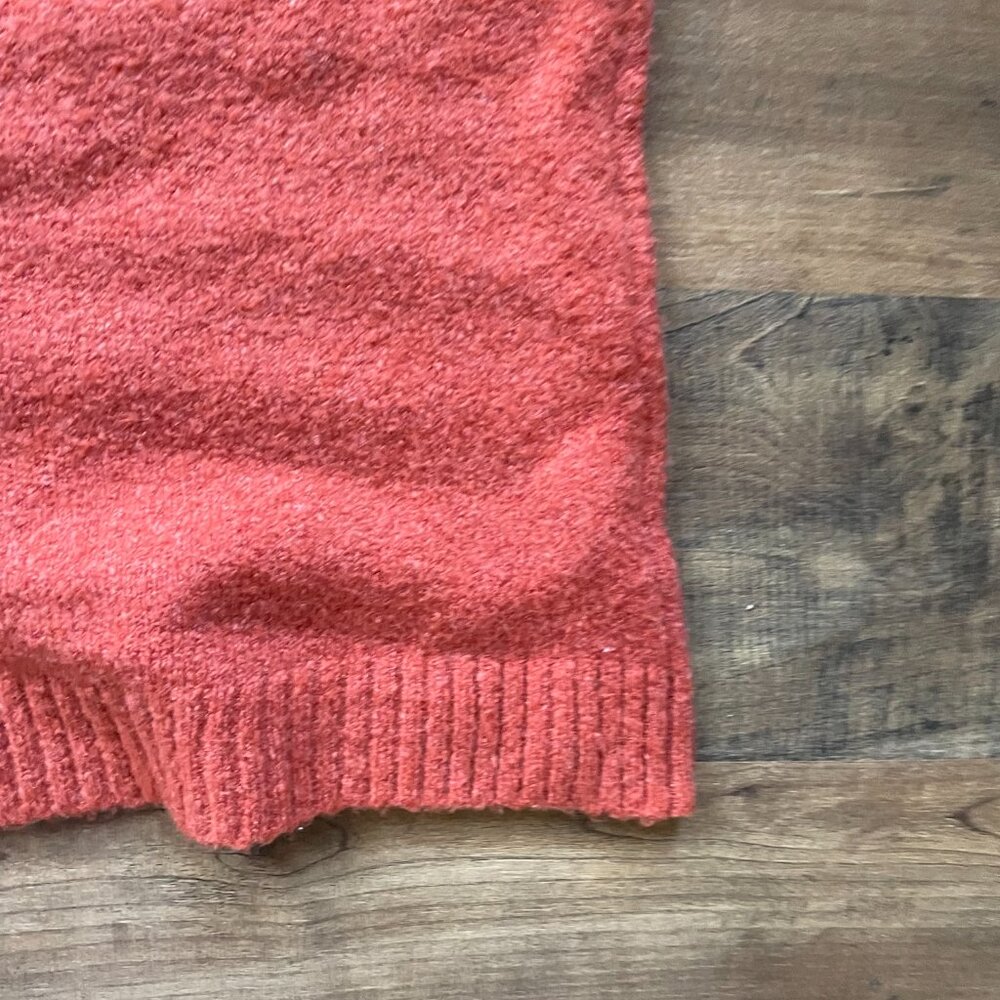 French Connection Rust Red V-Neck‎ Sweater – Size Small - Picture 9 of 9